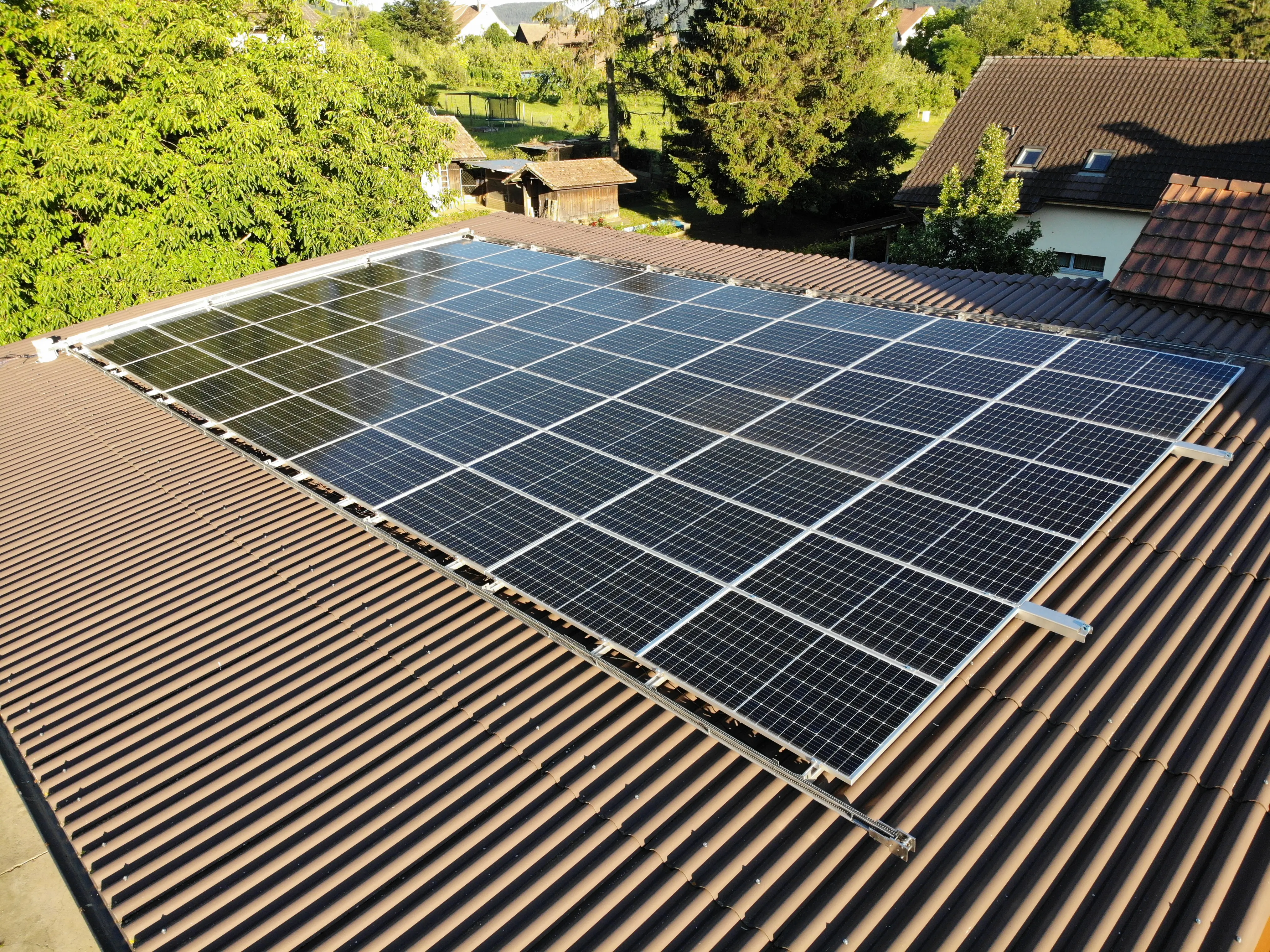 Bild Solaranlage Lagerschopf Wenslingen